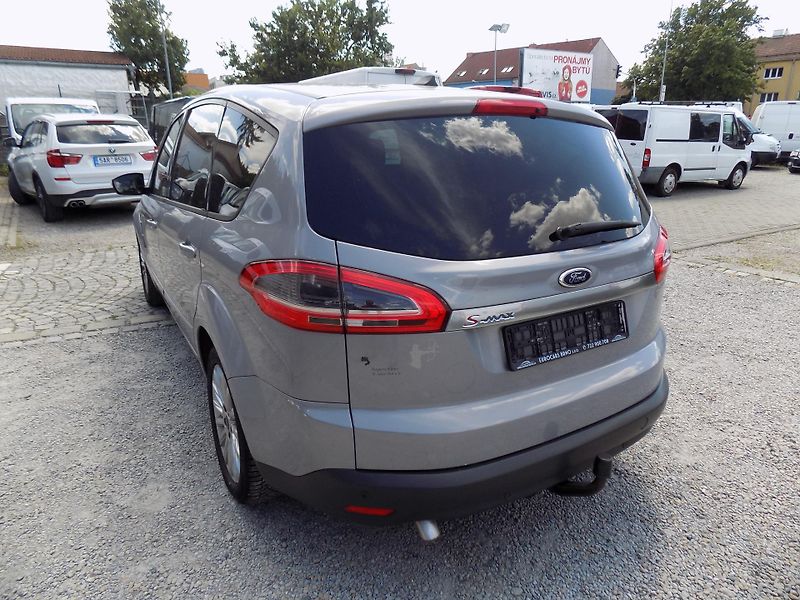 Ford S-MAX 2,0 TDCI 103 KW VÝHŘEV, TAŽNÉ - fotka 12 z 41
