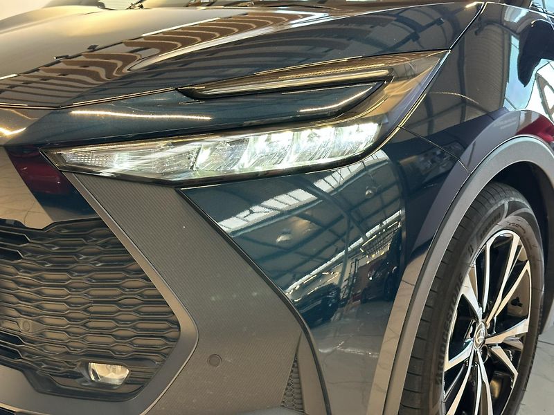 Toyota C-HR 1.8L HEV STYLE + SERVIS v ceně - fotka 3 z 19