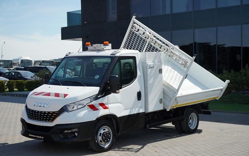 Iveco Daily 35C14HA8 - S3, UZÁVĚRKA, AUTOM - fotografie inzerátu
