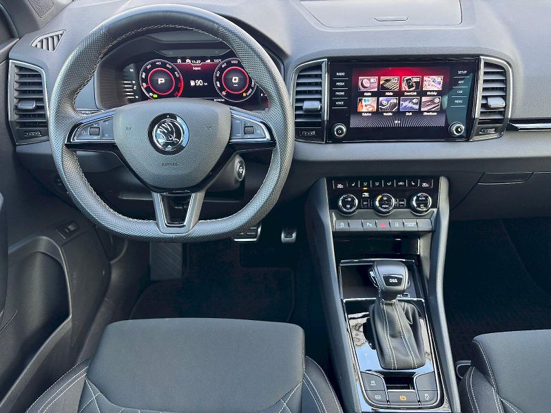 Škoda Karoq (2020) 1.5 TSI 110kW Sportline DSG - fotka 8 z 35