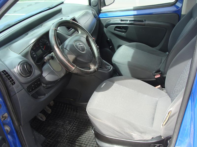 Citroën Nemo 1.4i, 54 kW, střešní nosič - fotka 9 z 21