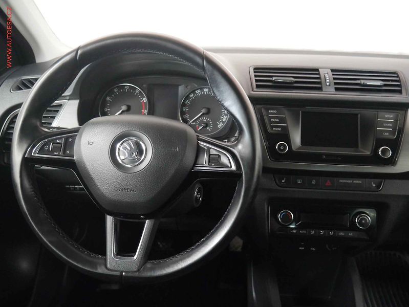 Škoda Fabia (2014) 1.2 TSi, ČR, Style - fotka 13 z 21