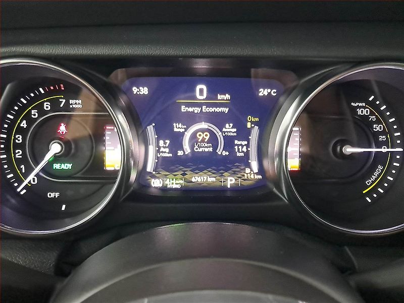 Jeep Wrangler (2022) 4xe PHEV - fotka 11 z 20