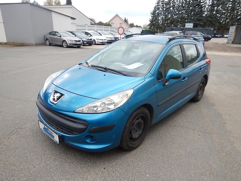 Peugeot 207 1.6 Hdi - fotka 4 z 10