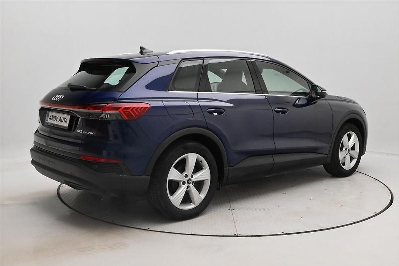 Audi Q4 40 e-tron 150kW 82kWh SOH 92% - fotka 5 z 30