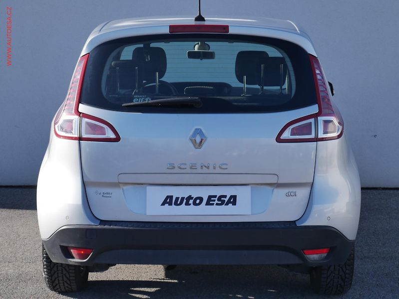 Renault Scénic (2009) 1.9 DCi, AAC, tempo - fotka 5 z 17
