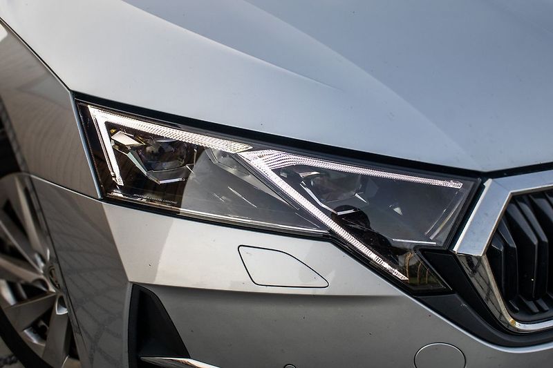 Škoda Octavia - fotka 8 z 31