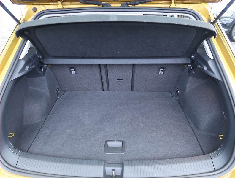 Volkswagen T-Roc (2018) 2.0 TDI 4Motion, 4X4, Automat - fotka 14 z 20