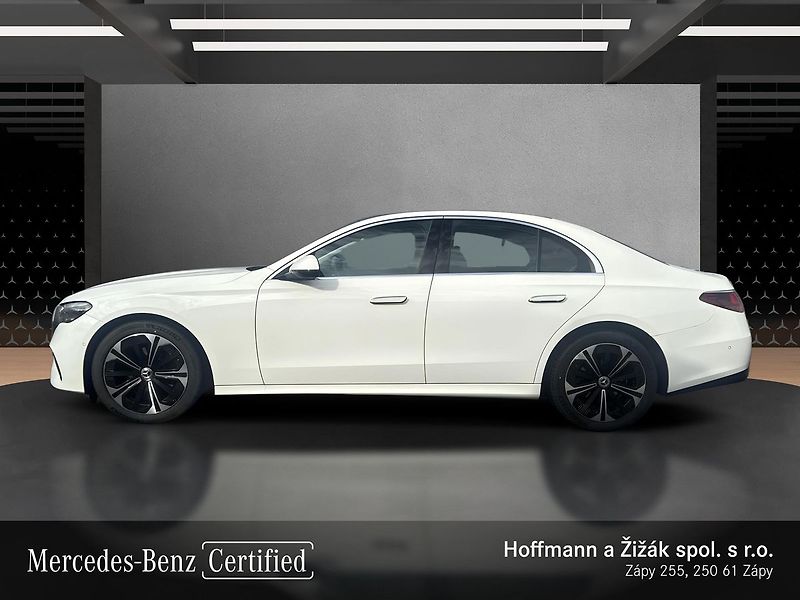 Mercedes-Benz Třídy E 220 d - fotka 2 z 13