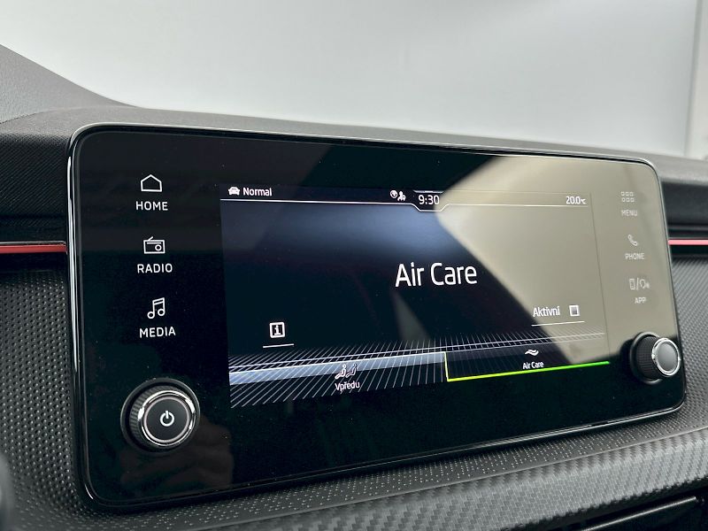 Škoda Kamiq (2025) DSG 1.5TSI 110kW Monte Carlo - fotka 19 z 33