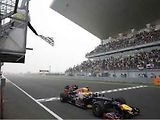 Sebastian Vettel v cíli Velké ceny Indie.