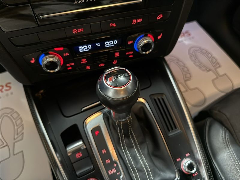 Audi SQ5 3,0   TDI 313HP QUATTRO BI-XEN - fotka 18 z 41
