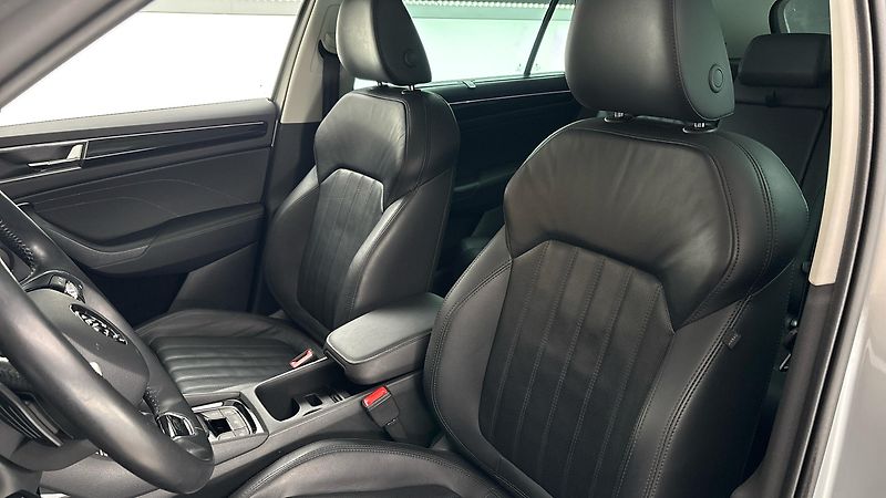 Škoda Kodiaq 2.0 TDI DSG 4x4 L&K - fotka 15 z 32