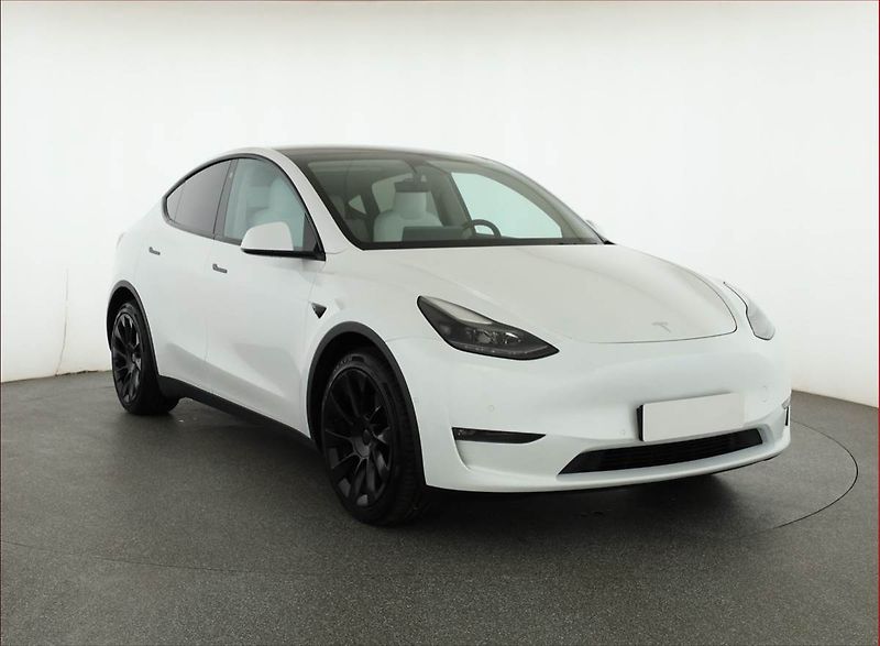Tesla Model Y (2021) Long Range AWD 75kWh, SoH 89% - fotografie inzerátu