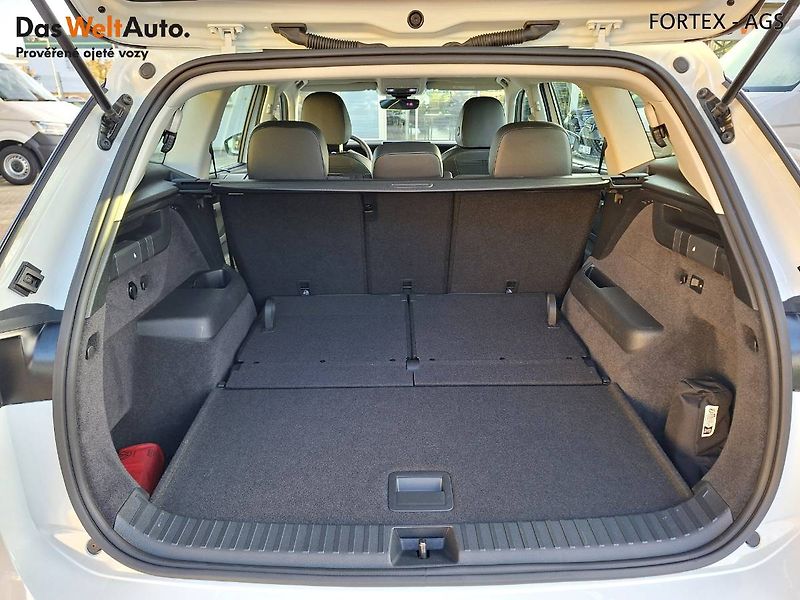 Volkswagen Tayron (2026) 2.0 TDI,142kW,DSG,4x4,Matrix,T - fotka 29 z 34