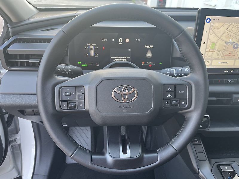 Toyota RAV4 2,5 HEV 4X4 Comfort - fotka 13 z 29