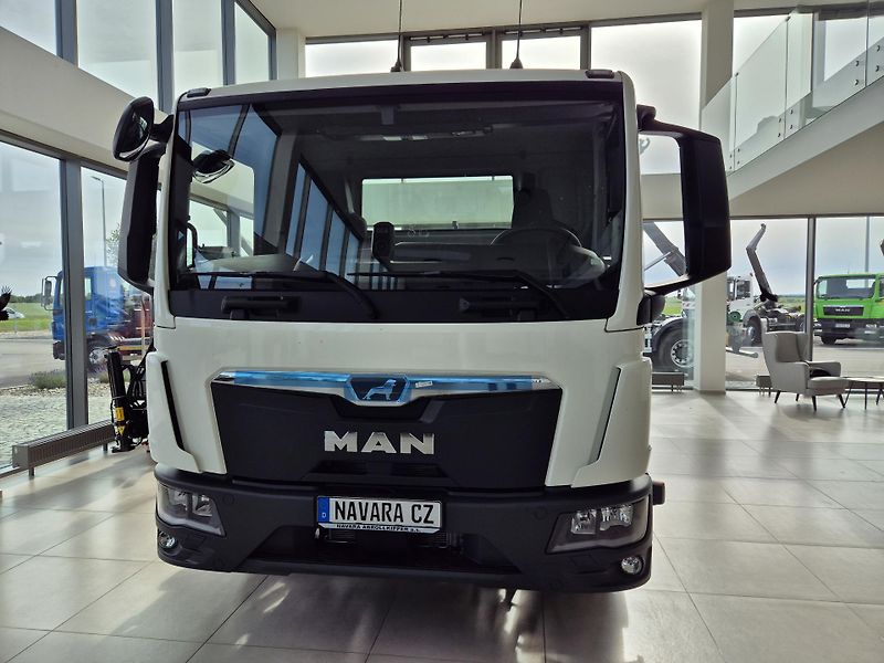 MAN TGL 12.190 TRAKTOR KONTEJNEROVKA  - fotka 7 z 10