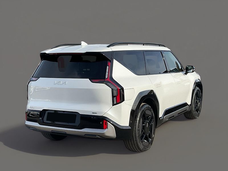 Kia EV9 GT-Line AWD Panorama 7 míst - fotka 2 z 11