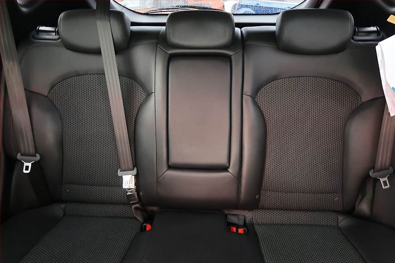 Hyundai ix35 (2012) 1.7 CRDi, Serv.kniha, Tempomat - fotka 10 z 16