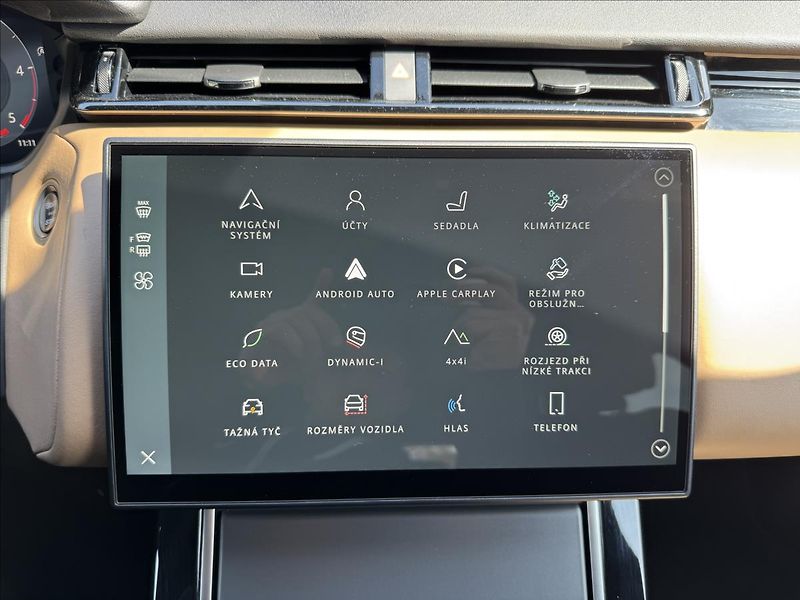 Land Rover Range Rover Velar 3,0 D300 Dynamic HSE ZÁRUKA - fotka 18 z 33