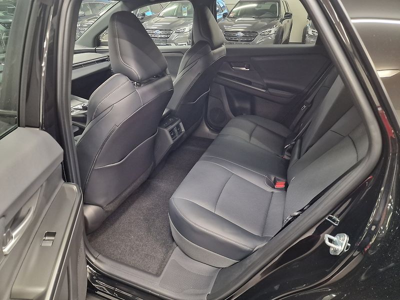 Subaru E-Outback (2026) Limited+ 2026 | 10 let záruka - fotka 23 z 68