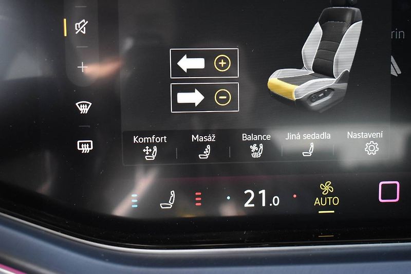 Volkswagen Touareg (2025) R-Line 3.0TDI 210kW,webasto,ta - fotka 27 z 32