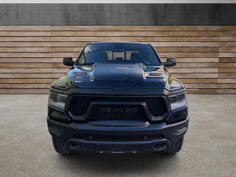 Dodge RAM (2020) +HEMI+REBEL+LIFT+PO SERVISE+ - fotka 8 z 23