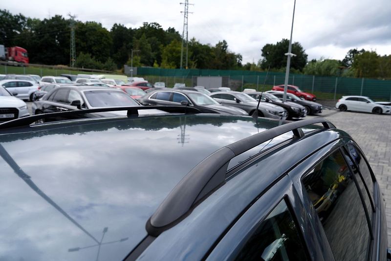 Škoda Fabia 1.4 16V Ambiente Combi 80PS - fotka 14 z 34