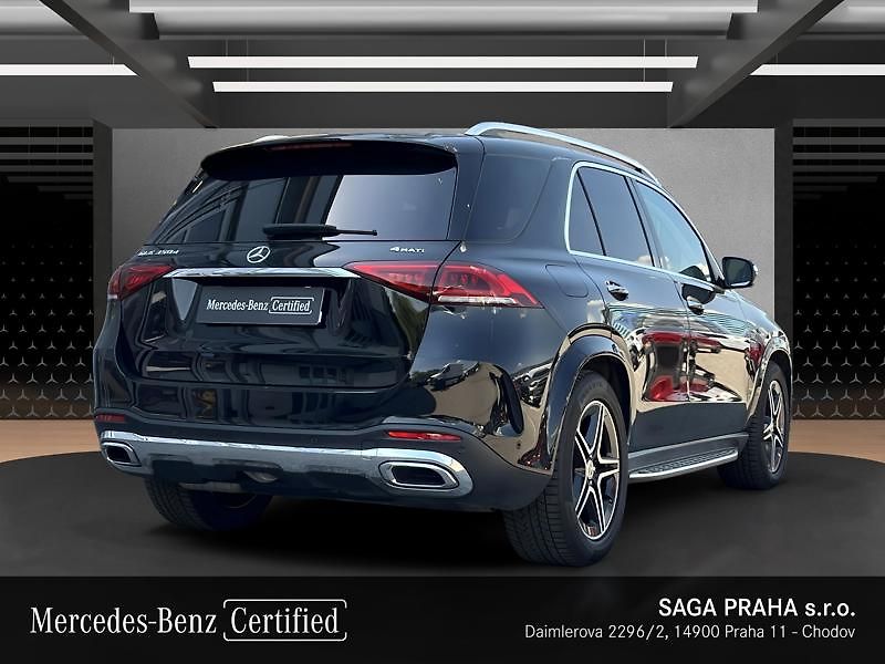 Mercedes-Benz GLE 350d 4MATIC AMG Line - fotka 4 z 21