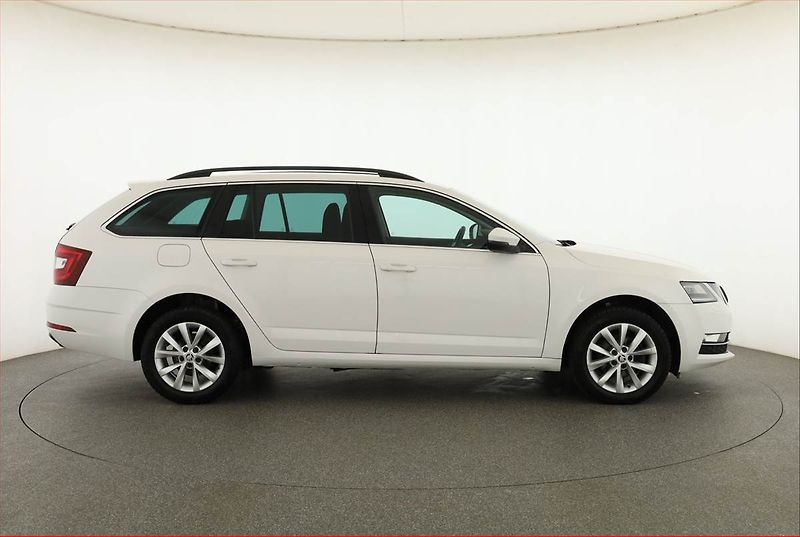 Škoda Octavia (2017) Ambition Plus 1.6 TDI - fotka 6 z 22