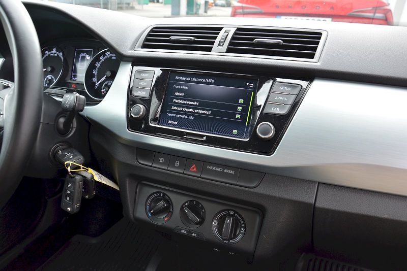 Škoda Fabia (2022) Combi 1.0 TSI 70 KW Ambition P - fotka 19 z 24