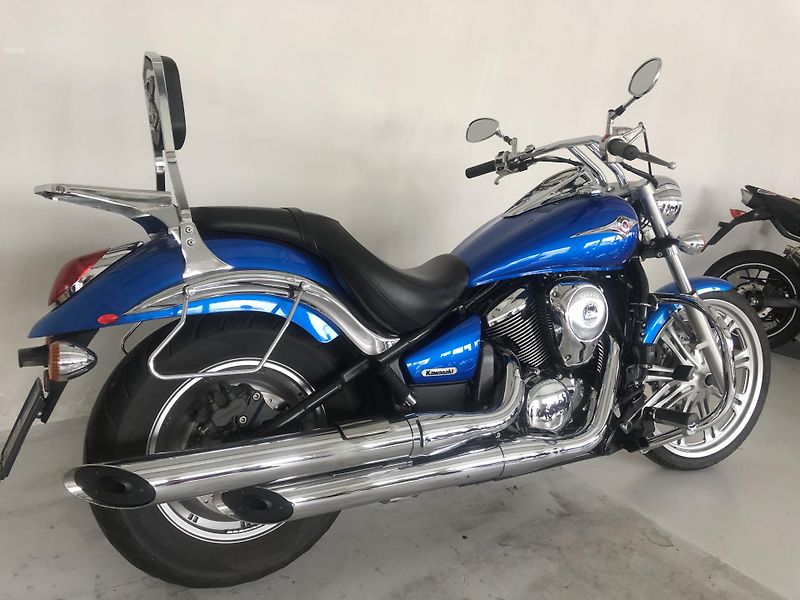Kawasaki VN 900 Custom - fotka 3 z 19