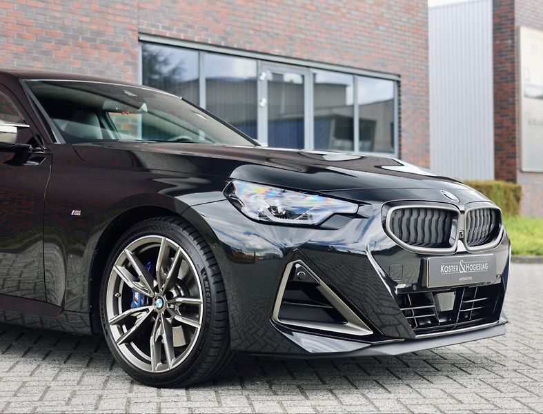 BMW M2 (2022) 40i xDrive Coupé - fotka 5 z 39