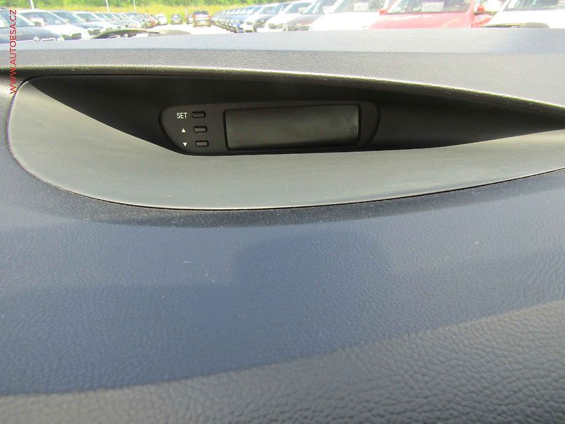 Hyundai i20 (2013) 1.2i, ČR, servis.kniha, AC - fotka 13 z 19