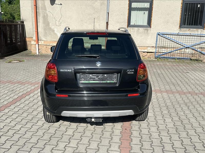 Suzuki SX4 1,6 TAŽNÉ - fotka 5 z 19