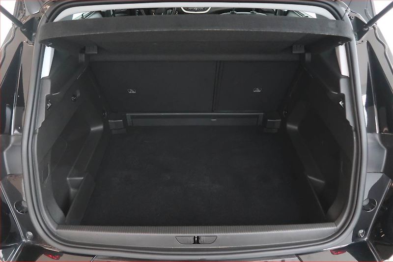 Opel Grandland X (2020) 1.2 Turbo, ČR,1.maj, Tempomat - fotka 14 z 17