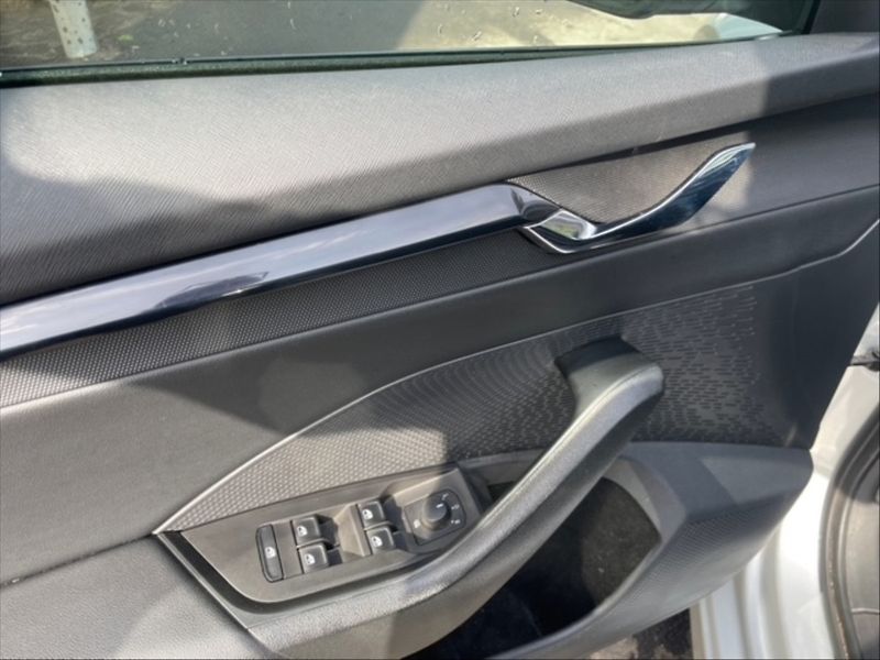 Škoda Octavia 2,0 TDI Ambition 4x4 DSG - fotka 11 z 11