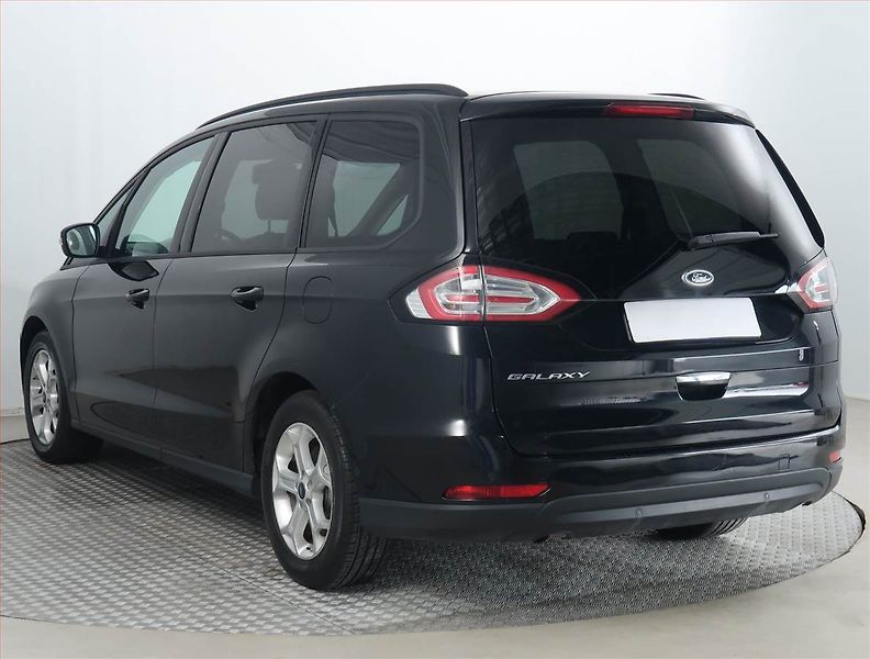 Ford Galaxy (2016) 2.0 TDCi, Serv.kniha, Navi - fotka 4 z 19