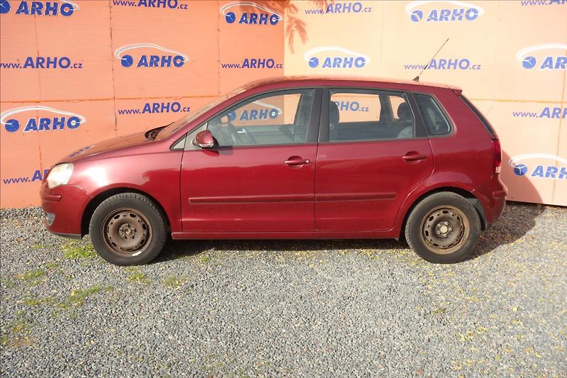 Volkswagen Polo 1,2 i, ČR, SERV.KN., COMFORT. - fotka 4 z 33