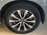 Volvo XC60 B4 AWD PLUS DARK - náhled 4