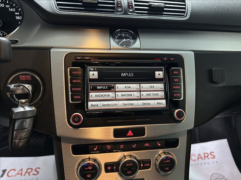 Volkswagen Passat 2,0   TDI DSG HIGHLINE BIXEN - fotka 16 z 42