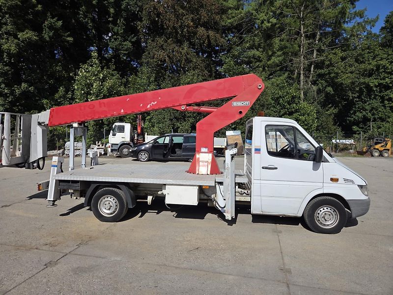 Mercedes-Benz Sprinter (2005) 311CDi  VYS. PLOŠINA  ZADÁNO - fotka 14 z 40