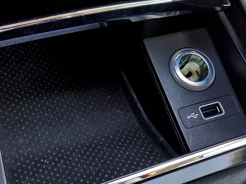 Škoda Karoq (2019) Style 1,6 Tdi 85 Kw - fotka 19 z 34