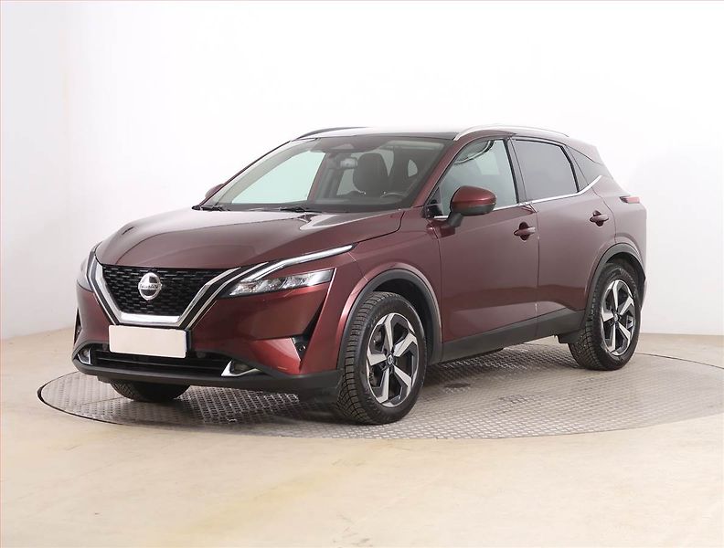 Nissan Qashqai (2022) N-Connecta 1.3 DIG-T - fotka 2 z 20