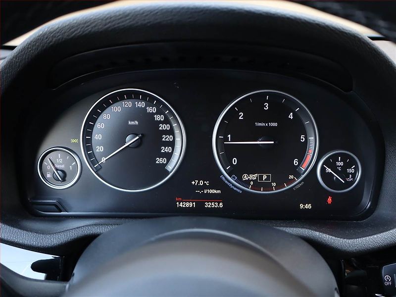 BMW X3 (2016) M Sport xDrive20d, 4X4 - fotka 9 z 22