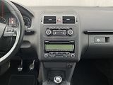 Volkswagen Touran (2011) 1.4 TSi, Highline, výhřev sed - náhled 12