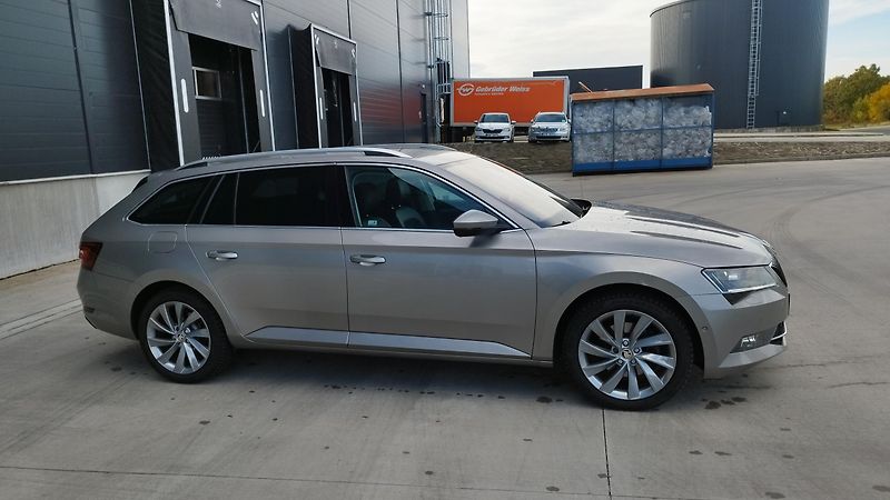 Škoda Superb (2016) III.2.0TDI,4x4,volat-608081843 - fotka 2 z 20