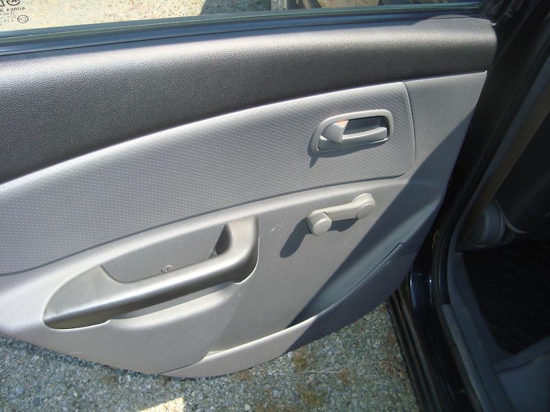 Kia Rio (2011) 1,4CVVT - fotka 6 z 17