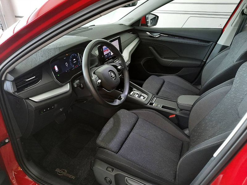 Škoda Octavia (2022) Combi 2.0 TDI (110kW/150k) DSG - fotka 6 z 28
