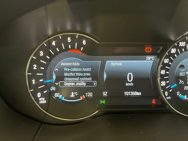 Ford S-MAX 2.0 EB Titanium mauál - fotka 17 z 51